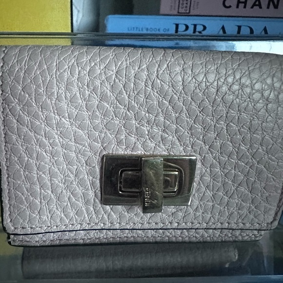 Fendi Peekaboo Kiss-lock Compact Wallet - Picture 2 of 12